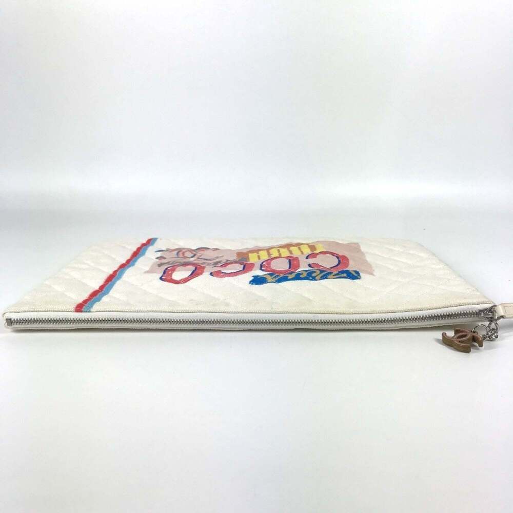 CHANEL Pink Canvas Pouch - Picture 6 of 16